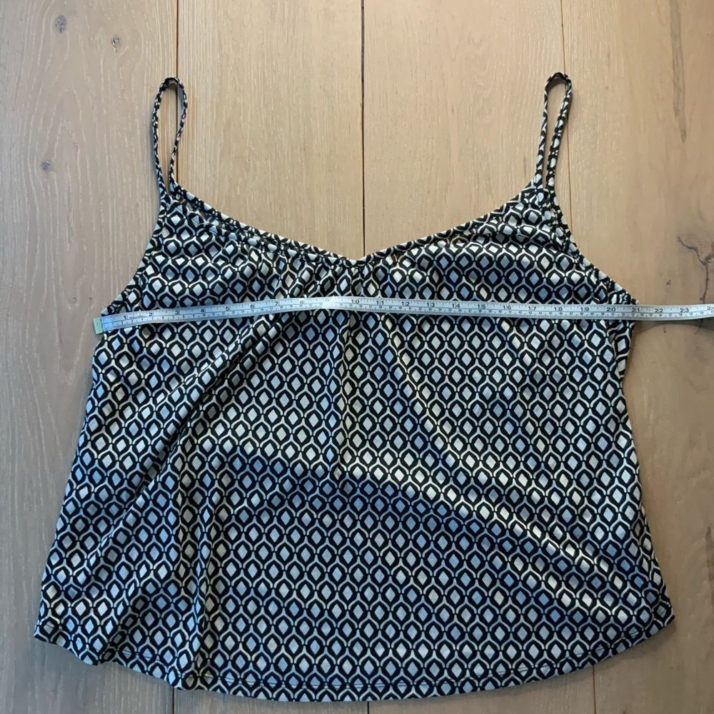 H&M Geometric Black and White Tank Top Size L - Picture 5 of 6